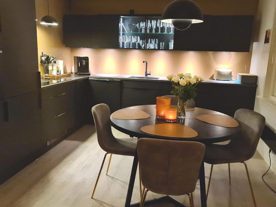Koselig Og Moderne Leilighet, Meget Sentralt I Narvik Med Gratis Parkering! Екстериор снимка