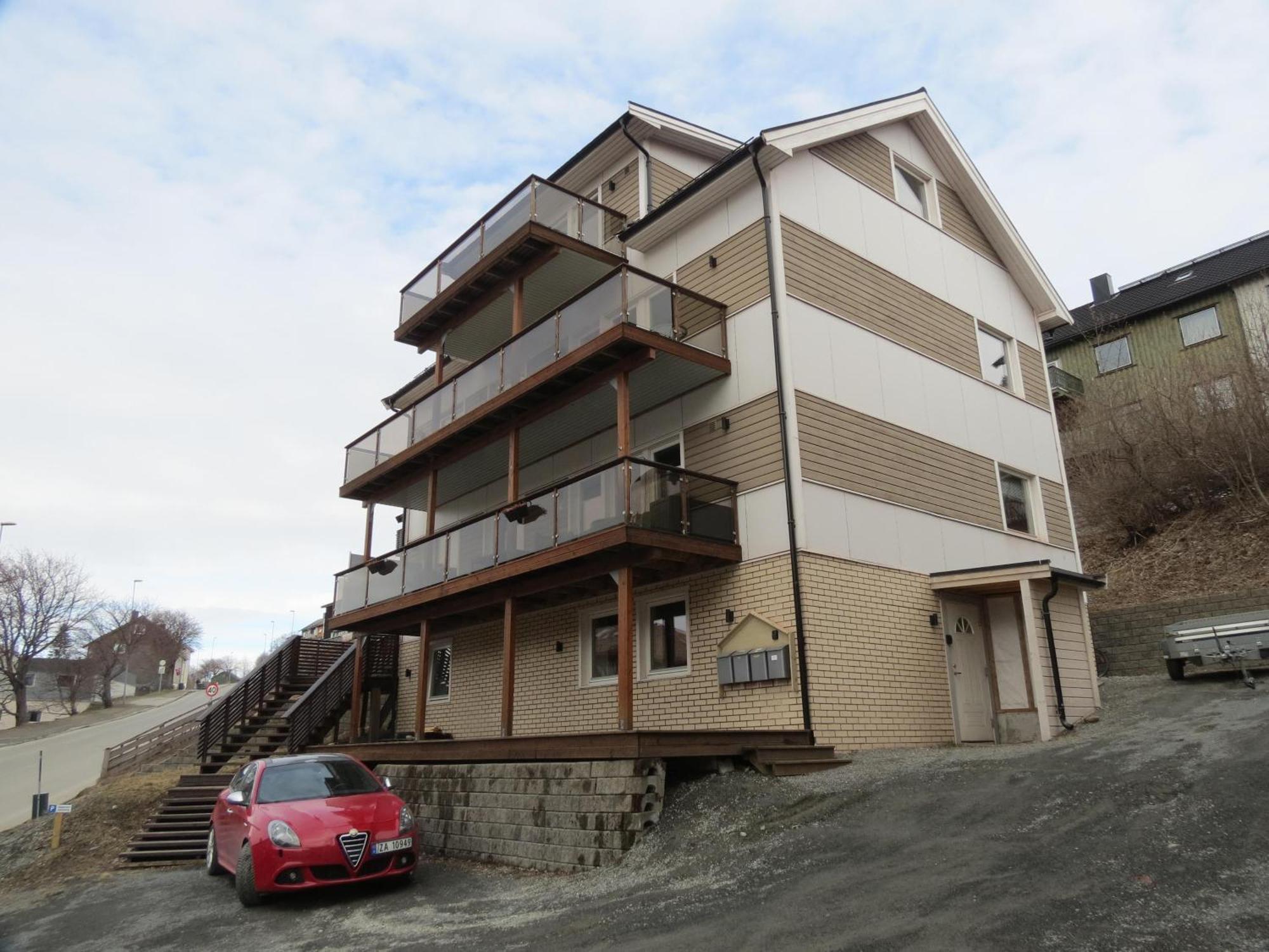 Koselig Og Moderne Leilighet, Meget Sentralt I Narvik Med Gratis Parkering! Екстериор снимка