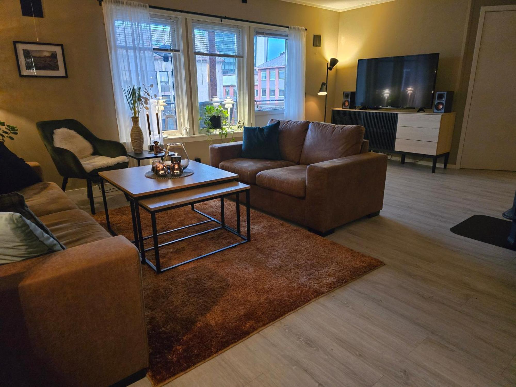 Koselig Og Moderne Leilighet, Meget Sentralt I Narvik Med Gratis Parkering! Екстериор снимка