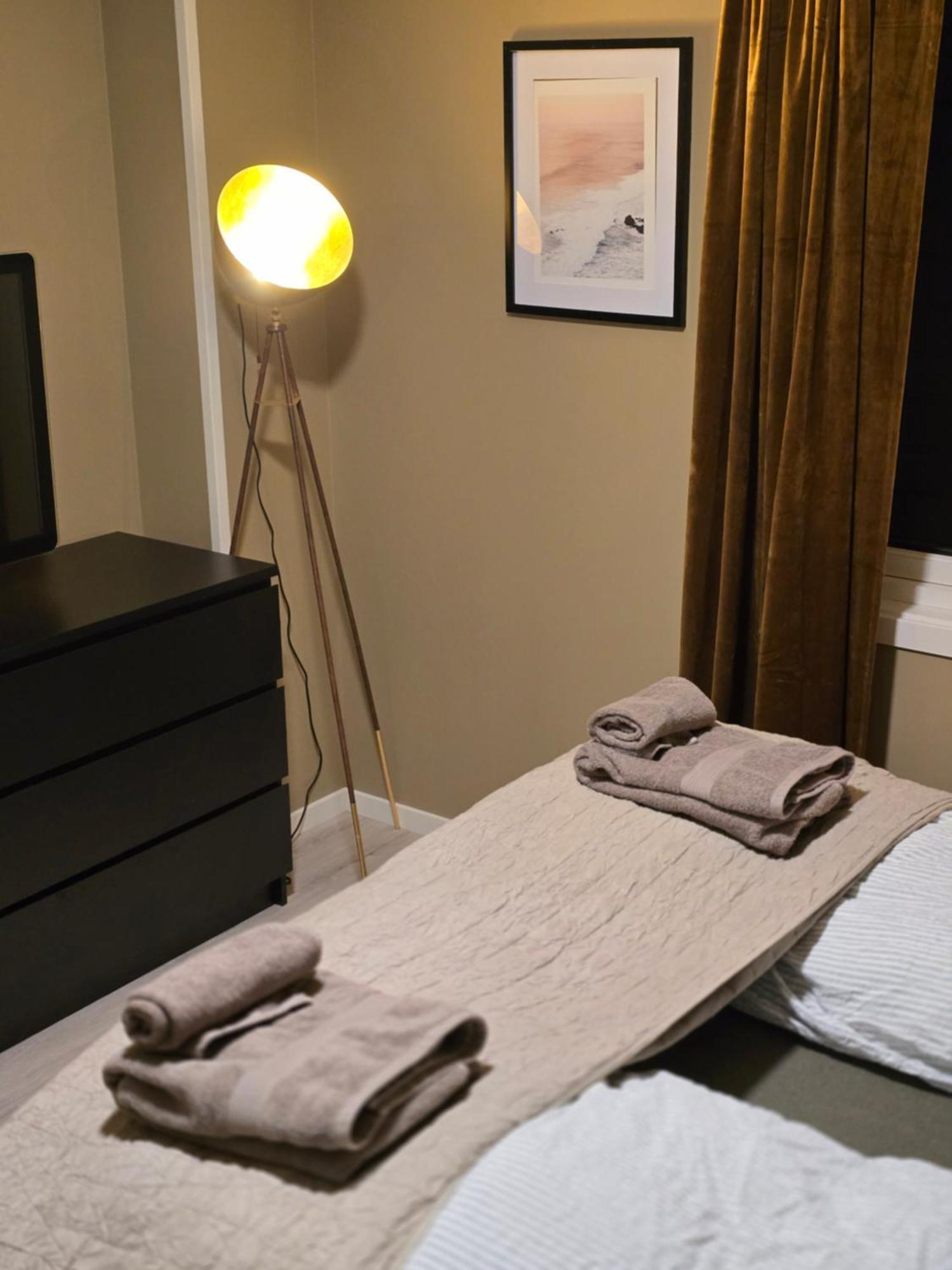 Koselig Og Moderne Leilighet, Meget Sentralt I Narvik Med Gratis Parkering! Екстериор снимка